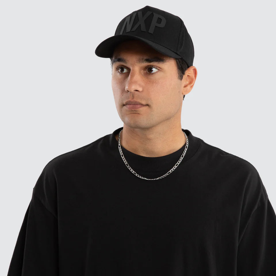 Nena & Pasadena Rattle Cap Black