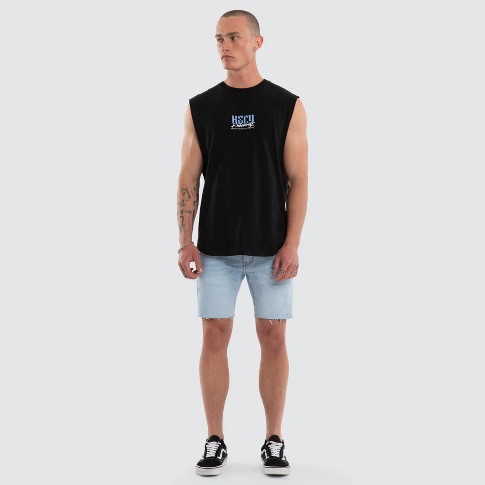 Kiss Chacey Traditional Dual Curved Hem Muscle tee Black