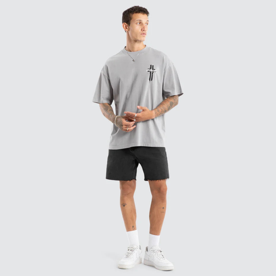 Kiss Chacey Grail Standard Tee Pigment Silver Sconce