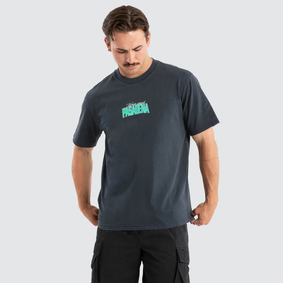 Nena & Pasadena Distance Classic Tee Pigment Vulcan