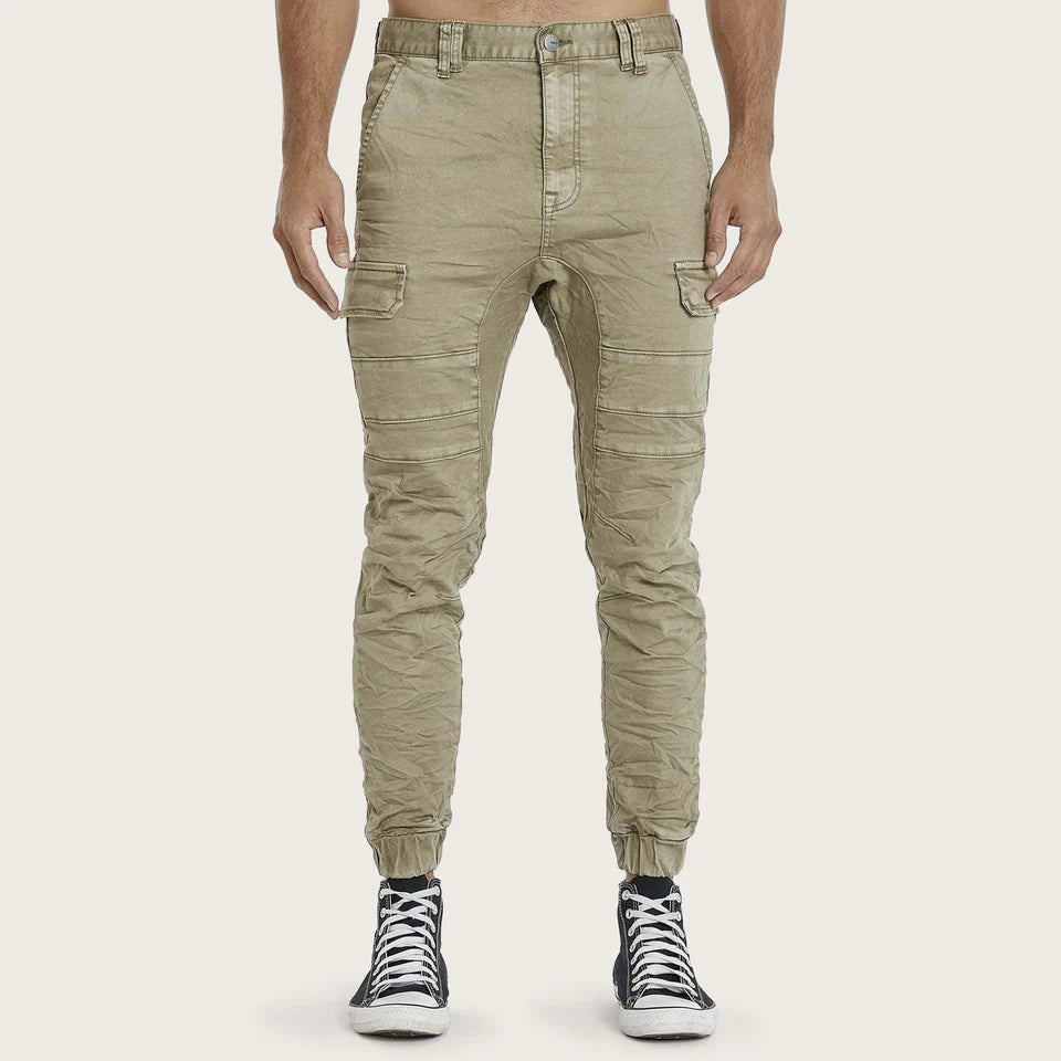 Kiss Chacey Salem Cargo Jogger Highland Green