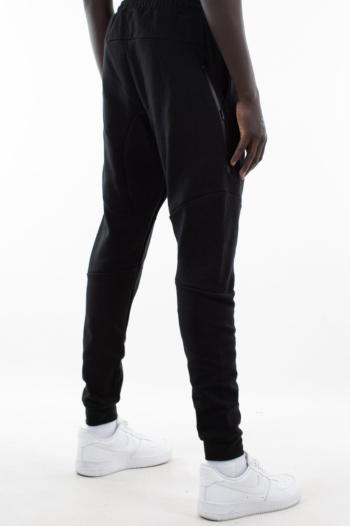WNDRR Hoxton V2 Tech Trackpant Black