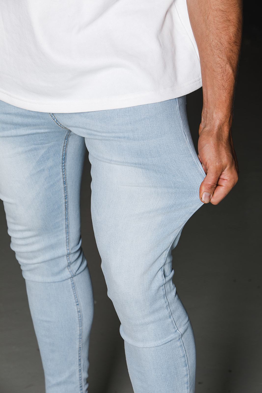 La Haute Blue Ripped Jeans – ForeverLee